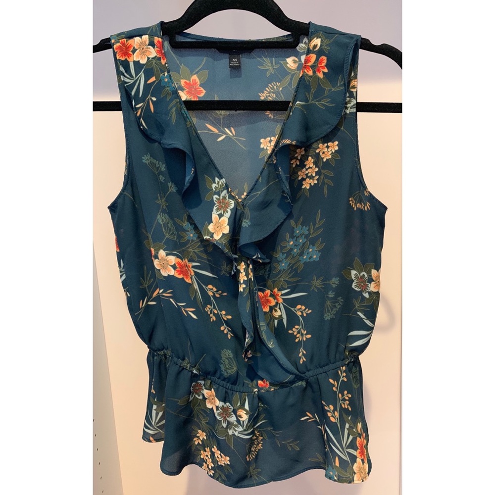 Banana Republic Ruffle Floral Blouse